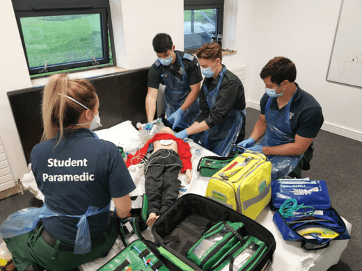 15 Popular Types Of Paramedic Jobs